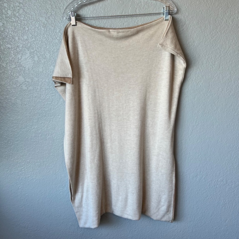 Duluth soft knit double layer reversible poncho - image 2